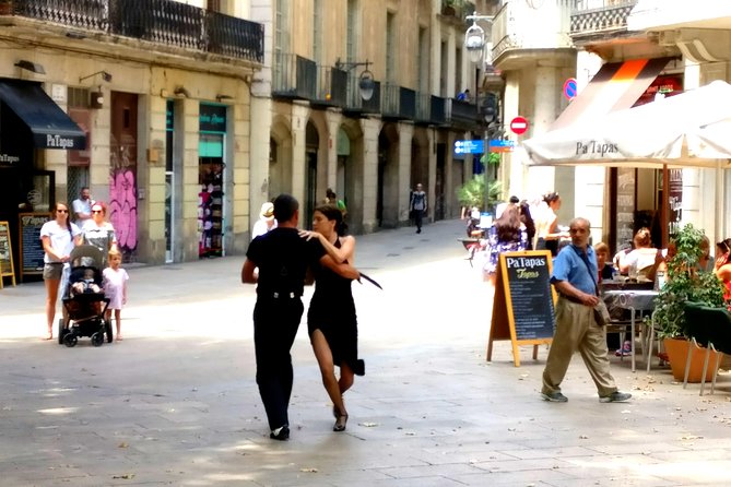 Barcelona Highlights with a Local Friend - Las Ramblas to Port Vell: short segments that keep energy up