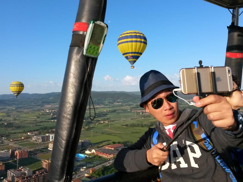 Barcelona: Hot Air Balloon Ride with Optional Transportation - Practical tips: footwear rules, what to wear early, and how to be comfortable