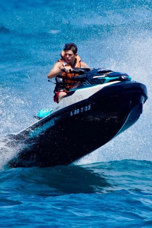 Barcelona: Jet Ski Ride 1 or 2 People w/ Instructor Included - Showers and Wetsuits: The Comfort Detail That Actually Matters