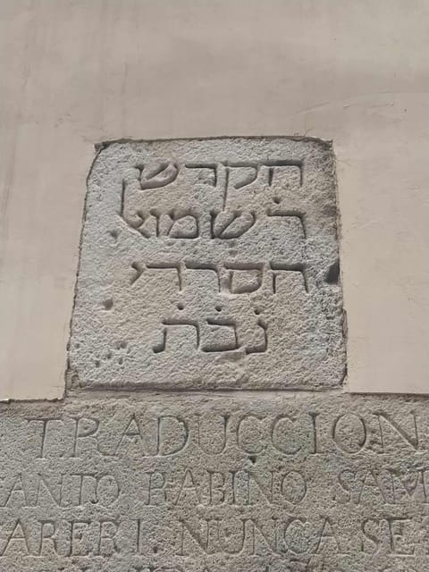 Barcelona: Jewish Tour by a Jewish guide - Gothic Quarter streets: why the neighborhood matters more than the “big sights”