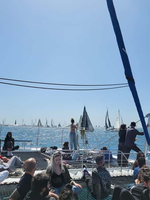 Barcelona: Luxury Catamaran Sunset Cruise - The final sailing leg (about 15 minutes): the sunset color show