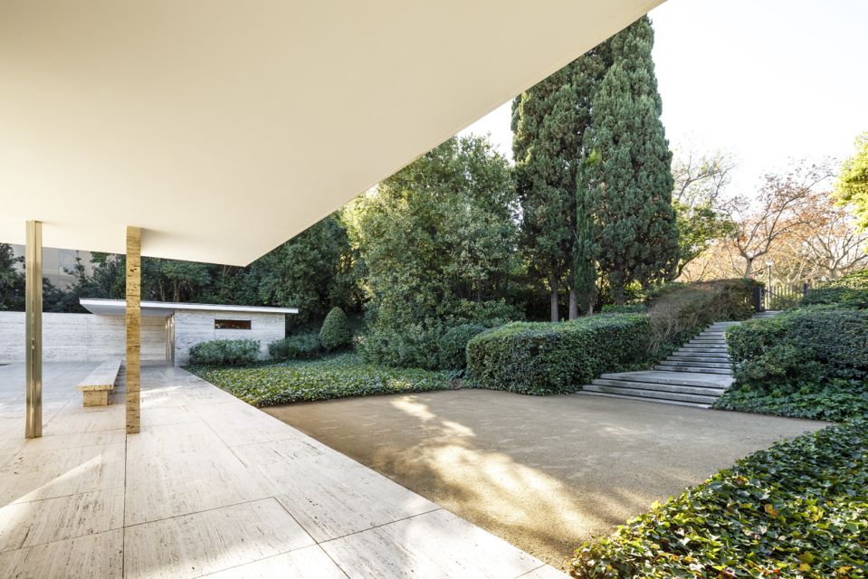 Barcelona: Mies van der Rohe Pavilion Ticket and Audio Guide - Rules Inside the Pavilion (and Why They’re There)