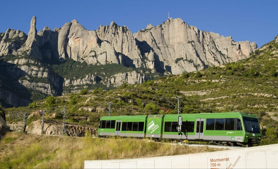 Barcelona: Montserrat, Black Madonna, Rack Railway & Liquors - Entering the Basilica and Finding the Black Madonna (Moreneta)