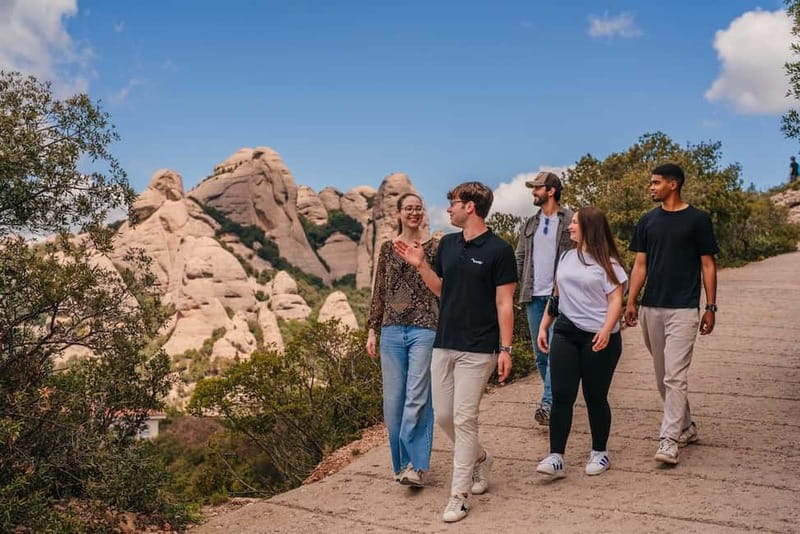 Barcelona: Montserrat Monastery and Natural Park Day Trip - The coca de Montserrat moment (and why it’s not just dessert)