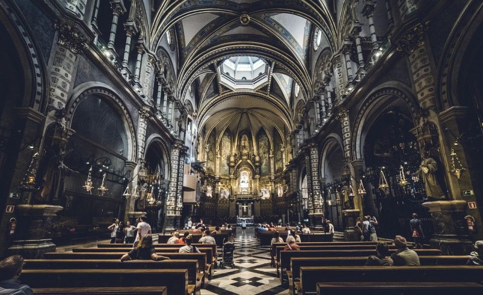 Barcelona: Montserrat Monastery & Hiking Off the Beaten Path - Should You Book This Montserrat Monastery & Off-the-Path Hike?