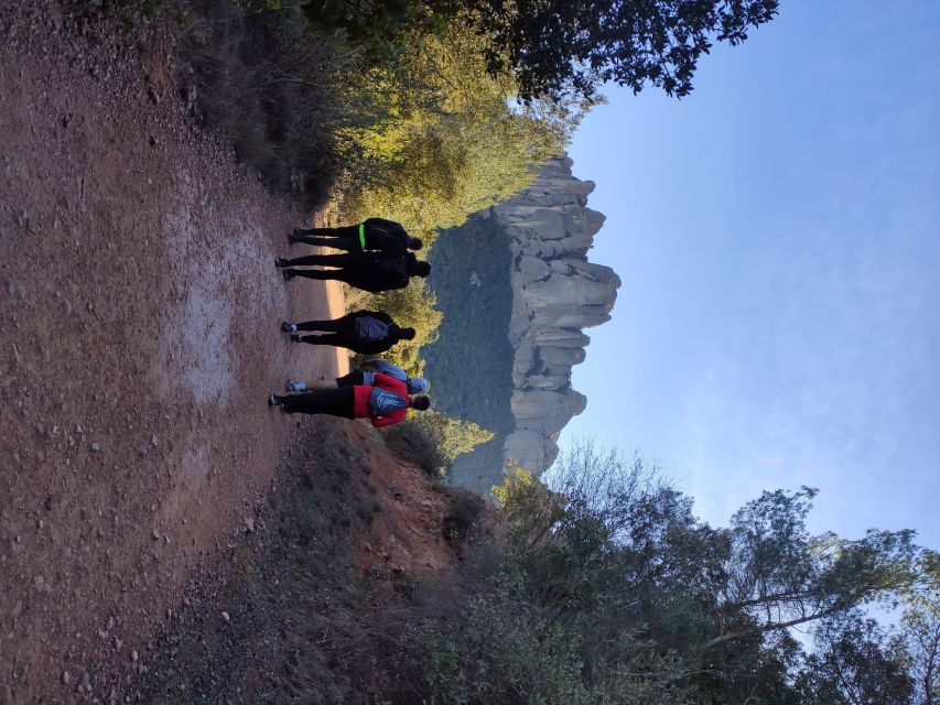 Barcelona: Montserrat Monastery & Hiking Off the Beaten Path - What to Pack (and What to Skip) for a Smooth Day