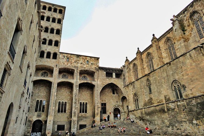 Barcelona Old Town & Gothic Quarter Small Group Tour - Value, price, and what you actually pay for