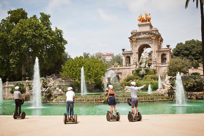 Barcelona: Olympic Segway Tour - Parc de la Ciutadella: Green Paths and the Cascada Fountain
