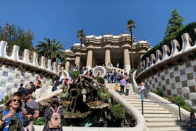 Barcelona: Park Güell Guided Tour & Tickets with Fast-Track Entry - Skip-the-Line Entry That Actually Changes Your Day