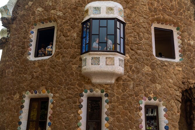 Barcelona: Park Güell Guided Tour & Tickets with Fast-Track Entry - Price and Value: $32.44 for Tickets Plus a Guided Plan