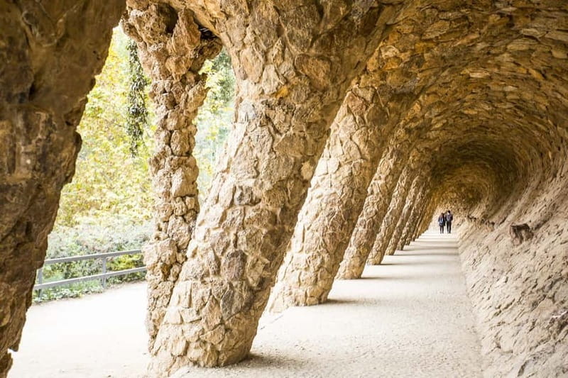 Barcelona: Park Güell Guided Tour with Skip-the-line Entry - Price and Value: What $44 Buys You in Real Time
