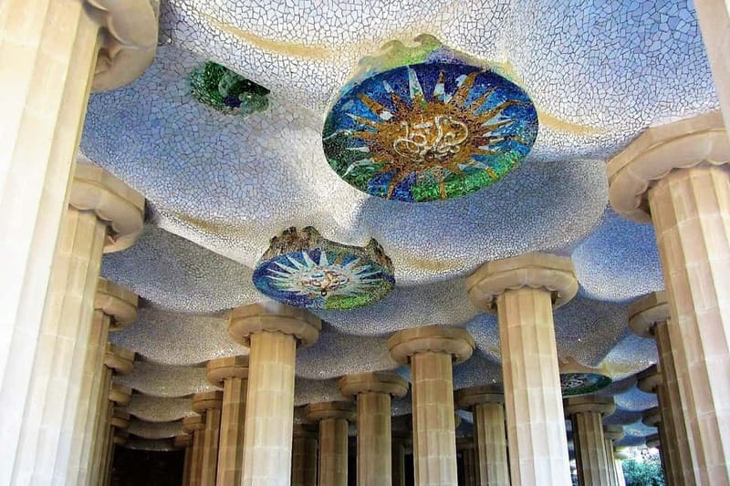 Barcelona: Park Güell Guided Tour with Skip-the-line Entry - How the Guide Makes It Click (Including Radio Headsets)