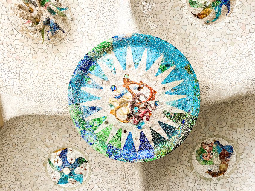 Barcelona: Park Güell & La Sagrada Familia Tickets and Tour - Why this Gaudí pair works better than doing it solo