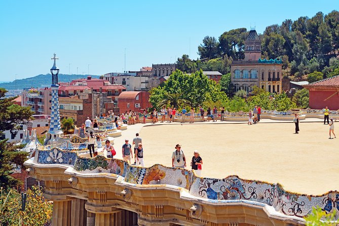 Barcelona: Park Guell Skip the Line Guided Tour - Park Güell in One Hour 15: What Skip-the-Line Really Means Here
