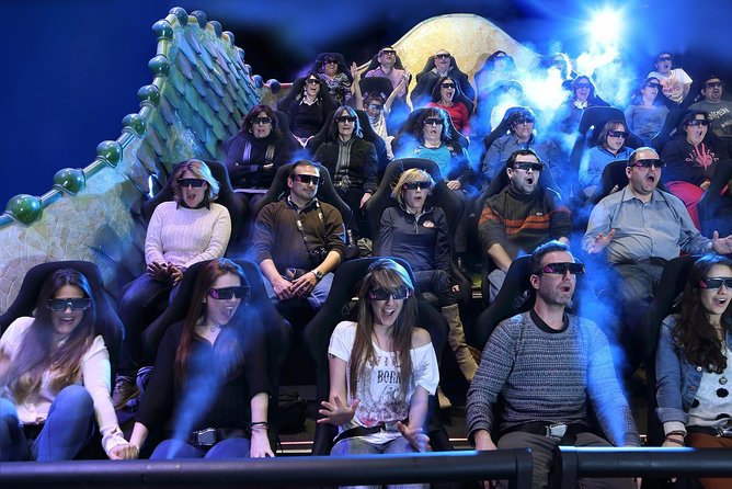 Barcelona Pass: Save up to 50% - Includes Sagrada Familia - Family-Friendly Diversions: Aquarium, Zoo, Illusions, Escape Rooms, and More