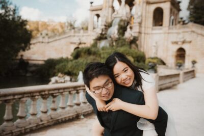 Barcelona: Photo Shoot + Exclusive Video of the Best Moments - Parc de la Ciutadella Photo Stop: Light That Flatters