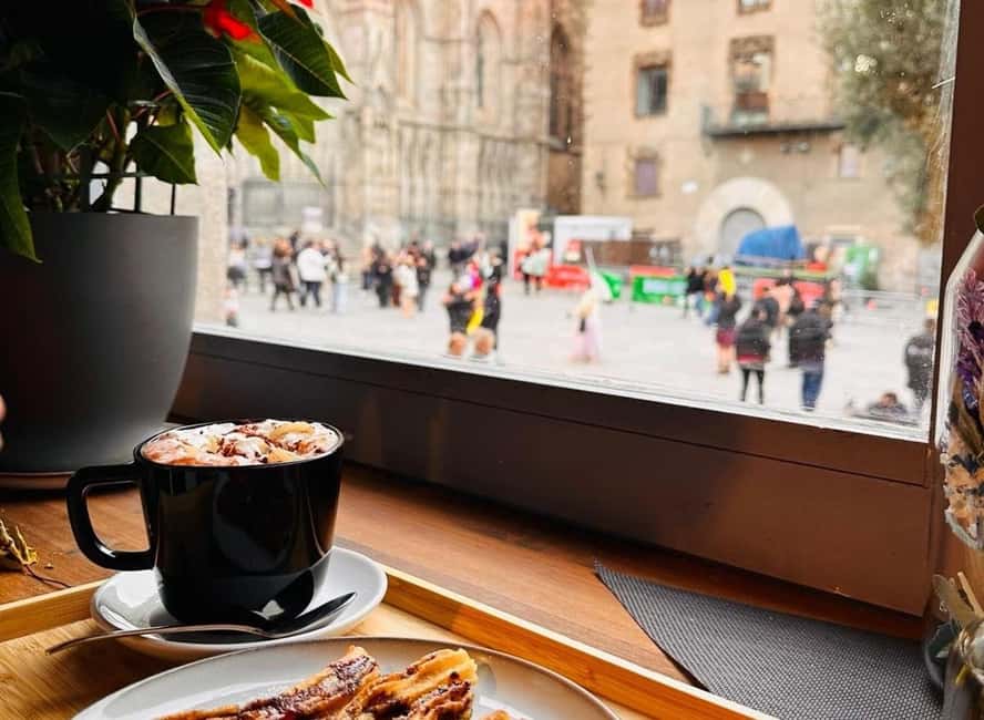 Barcelona: Private Cathedral Tour with Rooftop Access - Key things you’ll care about