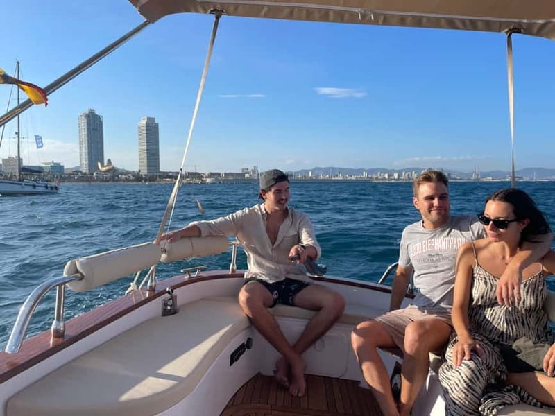 Barcelona: Private Classic Yacht Tour with Drinks - Sailing the Skyline: Your 2-Hour Escape From Crowds