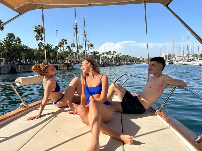 Barcelona: Private Classic Yacht Tour with Drinks - A Classic Italian Boat Built for Comfort (Not Chaos)
