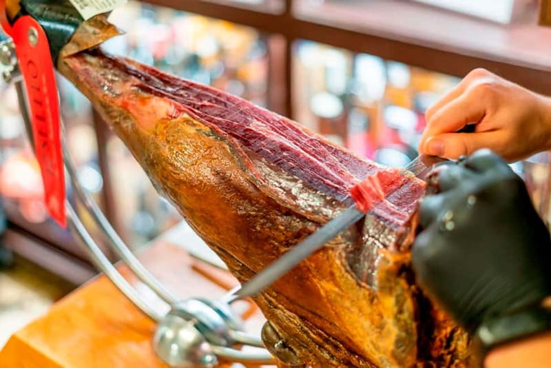 Barcelona: Private Tapas & Wine with Flamenco Show Old Town - FAQ