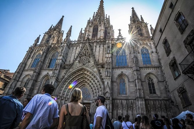 Barcelona Private Tour with Sagrada Familia Skip-the-Line - Price and Logistics: Is $580.72 Per Person Worth It?