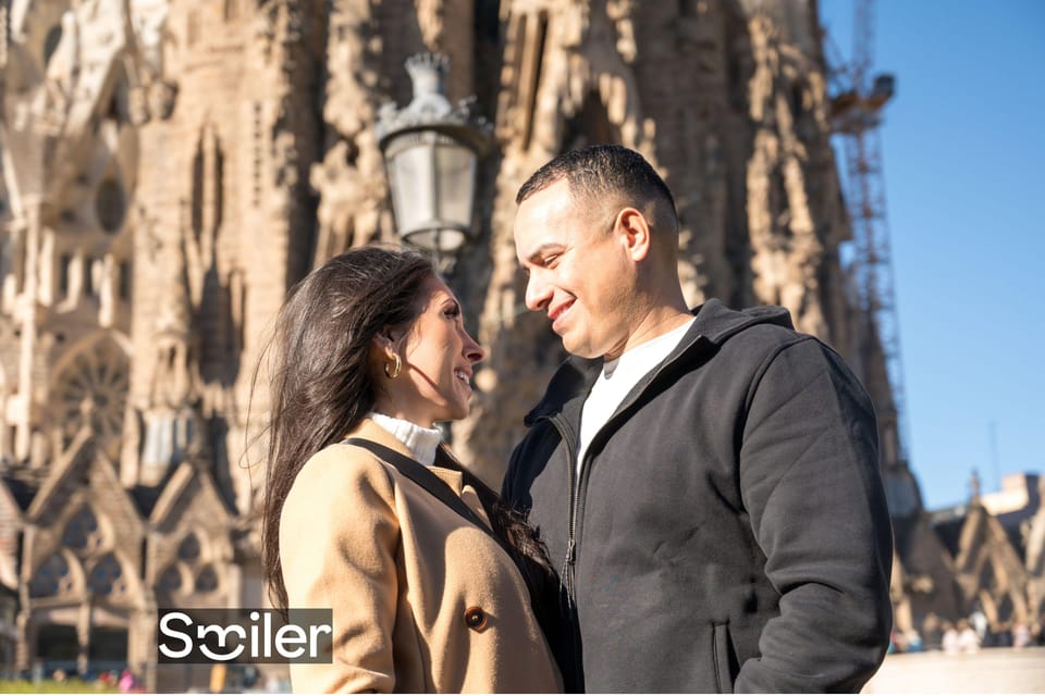 Barcelona: Professional Photoshoot Outside Sagrada Familia - Should you book this Sagrada Familia photoshoot?