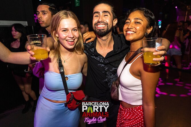Barcelona project X: Karaoke, Beach stops+ VIP for afters - Starting point at Pg. de Colom: why 10:20 pm matters