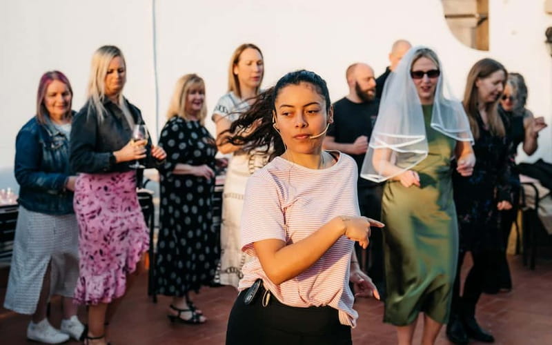 Barcelona: Rooftop Salsa Class with Bottomless Sangria - Key Things That Make This Rooftop Salsa Night Work