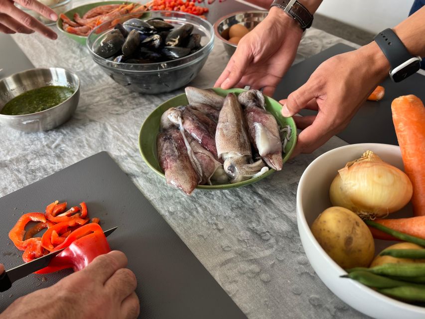 Barcelona: Rooftop Tapas and Sangria Class with a Chef - Terrace lunch at sunset: why the view is part of the recipe