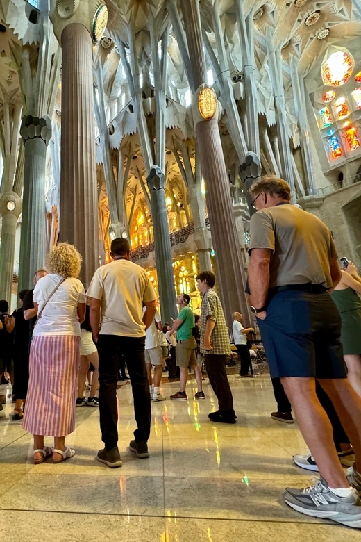 Barcelona: Sagrada Familia Entry Ticket and Guided Tour - How long it takes, how it feels, and what $55 really buys