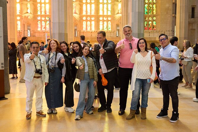 Barcelona: Sagrada Familia Guided English Tour Skip The Line - Entering Sagrada Família Fast: Skip the Line, Then Expect Security