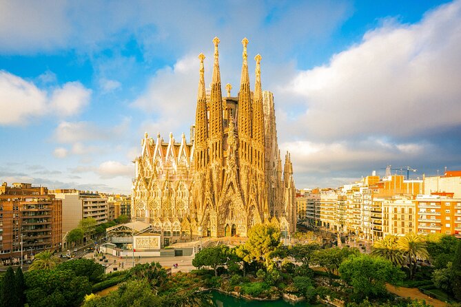 Barcelona: Sagrada Familia: Priority Access & Guided Tour - Why This Priority-Access Sagrada Família Tour Is Worth Your Time