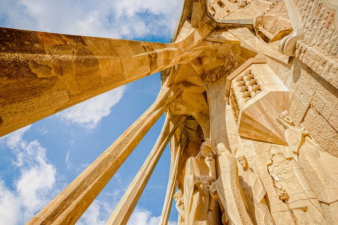 Barcelona: Sagrada Familia: Priority Access & Guided Tour - Nativity Facade: Seeing Gaudí’s Symbols Before You Enter