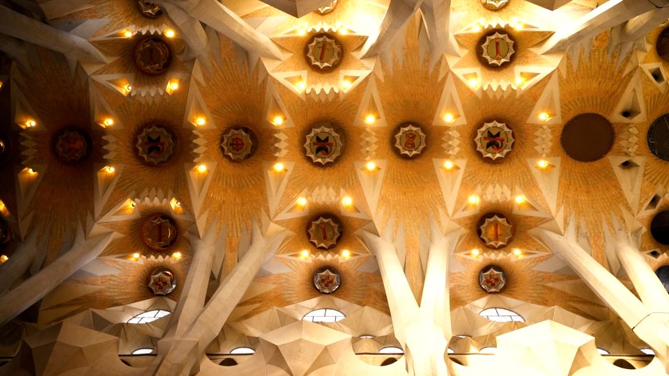 Barcelona: Sagrada Familia Skip-the-line Guided Tour - Who this tour is best for