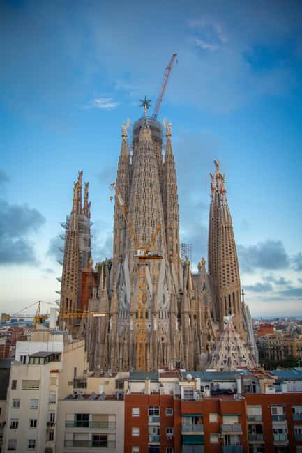 Barcelona: Sagrada Familia Tour Priority Access & Add-ons - The guided interior: how Gaudí’s meaning lands fast