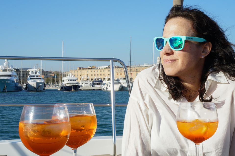 Barcelona: Sailing Tour with Vermouth and Drinks - Drinks and snacks onboard: vermouth first, then up to three drinks per person