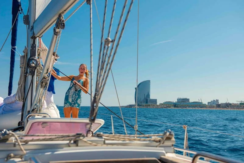 Barcelona: Sailing Tour with Young Local Captain & Drinks - Port Marina Vela and Dock 95: Finding the Boat Fast