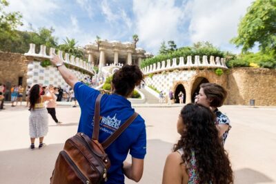 Barcelona: Skip-the-Line Gaudi's Park Guell Guided Tour - Your guided route: the Monumental Zone in a tight, meaningful loop