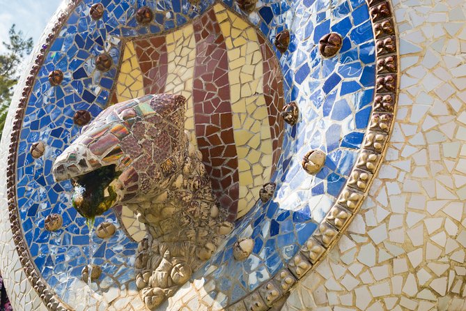 Barcelona: Skip-the-Line Gaudi's Park Guell Guided Tour - Stop focus #2: El Drac and the park’s theater-of-stone mood