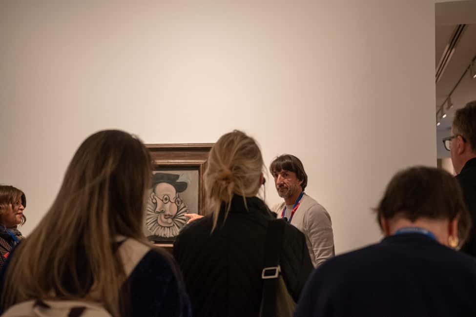 Barcelona: Skip-the-Line Guided Tour of the Picasso Museum - Small logistics that affect your day