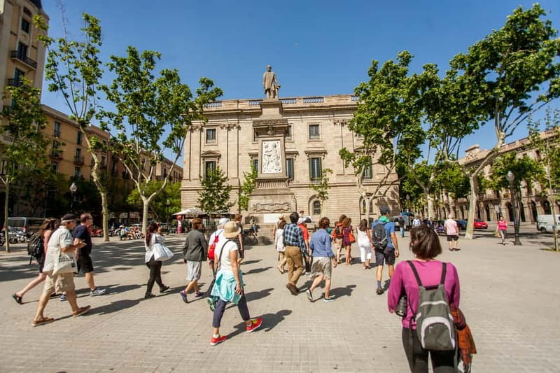 Barcelona: Small Group Picasso Tour with Picasso Museum - The Architects’ Association Building Stop: Picasso’s Only Public Artwork
