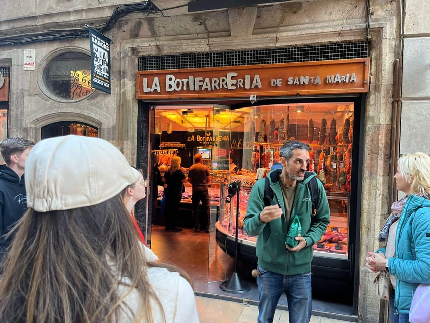 Barcelona: Street Food & Sightseeing Tour with Local Market - La Boqueria Tastings: More Than One Bite, With Real Catalan Anchors