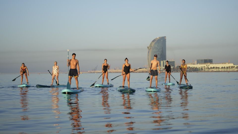 Barcelona: Sunrise Paddleboarding with Instructor and Photos - The 10-minute class: how you learn without feeling rushed