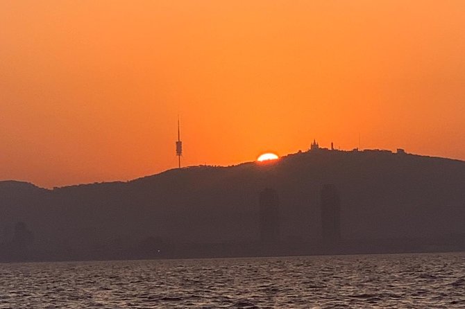 Barcelona Sunset and Day Sailing Cruise - The swimming option, and why timing matters