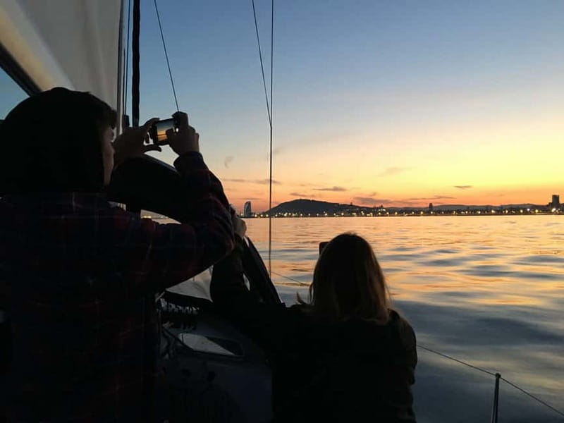 Barcelona: Sunset Boat Trip with Cava Wine and Snacks - Key things to watch for before you go