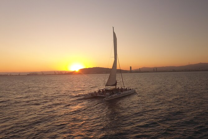 Barcelona Sunset Live Jazz Music Cruise - Music expectations: sax-led jazz standards (and why it might vary)