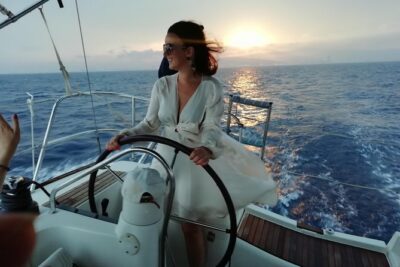 Barcelona Sunset Sailing Cruise from Port Olímpic with Open Bar - Getting to Moll de la Marina and Finding Your Mooring