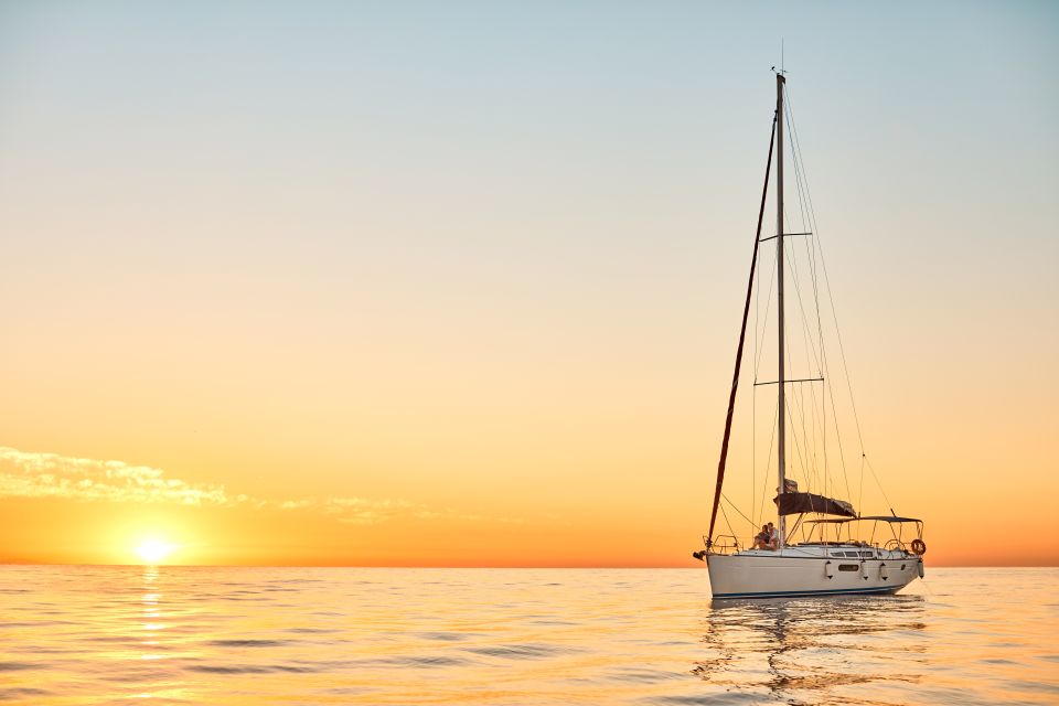 Barcelona: Sunset Sailing Experience with Snacks and Cava - Where to meet at Port Olimpic (and which sailboat you’ll see)