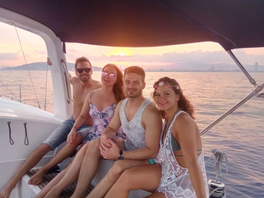 Barcelona: Sunset Sailing Tour with Open Bar & Snacks - First 10 minutes on board: briefing, drinks, and that Gehry fish