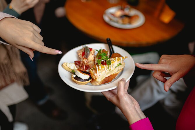 Barcelona Tapas Food Tour with Lunch or Dinner in El Born - Carrer dels Banys Vells and El Born’s alleyways: where the vibe changes